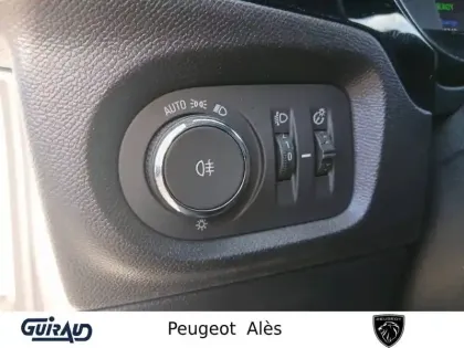 Photo 13 Opel Corsa  Electrique 136 ch & Batterie 50 kWh