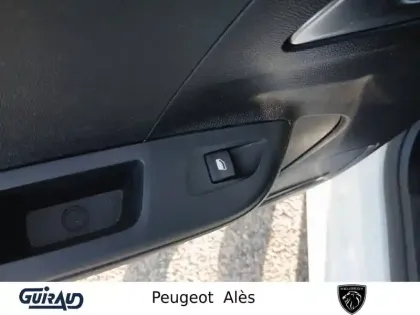 Photo 12 Opel Corsa  Electrique 136 ch & Batterie 50 kWh