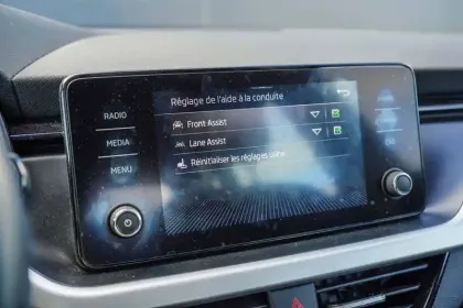 Photo 26 Skoda Kamiq  1.0 TSI Evo 110 ch BVM6