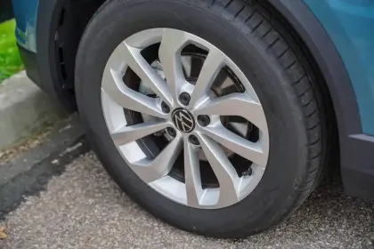 Photo 14 Volkswagen T-roc  1.0 TSI 116 Start/Stop BVM6