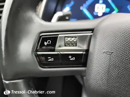 Photo 18 DS DS 7 DS7 Crossback Hybride E-Tense 300 EAT8 4x4 Bastille+