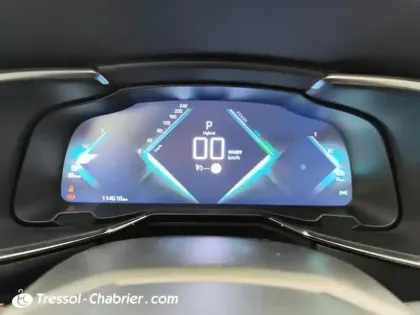 Photo 20 DS DS 7 DS7 Crossback Hybride E-Tense 300 EAT8 4x4 Bastille+