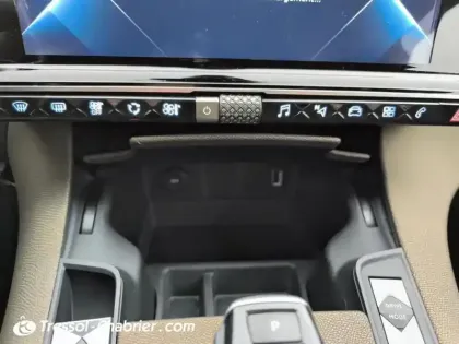 Photo 12 DS DS 7 DS7 Crossback Hybride E-Tense 300 EAT8 4x4 Bastille+