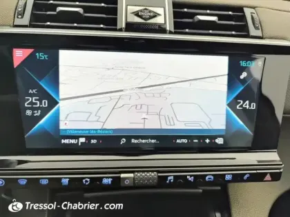 Photo 10 DS DS 7 DS7 Crossback Hybride E-Tense 300 EAT8 4x4 Bastille+