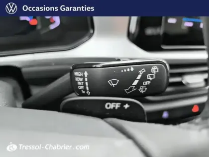 Photo 16 Volkswagen T-roc  1.5 TSI EVO2 150 Start/Stop DSG7 VW Edition