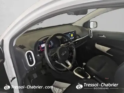 Photo 24 Kia Picanto  1.0 essence MPi 67 ch BVM5 Active