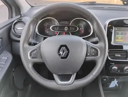 Photo 11 Renault Clio  TCe 90 Energy Business