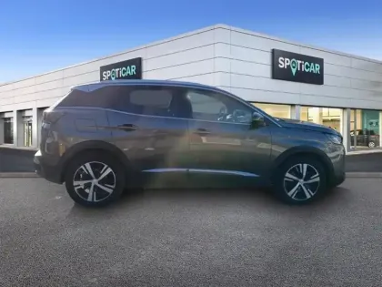 Photo 5 Peugeot 3008  Hybrid 225 e-EAT8 GT