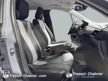 Photo 8 Opel Corsa  Electrique 136 ch & Batterie 50 kWh Edition