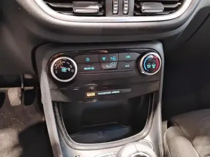 Photo 12 Ford Puma  1.0 EcoBoost 125 ch mHEV S&S BVM6 Titanium