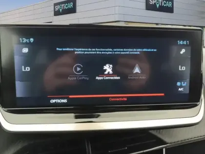 Photo 21 Peugeot 2008  PureTech 100 S&S BVM6 Allure Pack