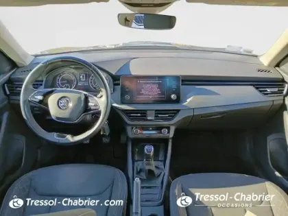 Photo 9 Skoda Kamiq  1.0 TSI Evo 110 ch BVM6 Ambition