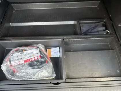 Photo 26 Peugeot 3008  Hybrid 225 e-EAT8 GT