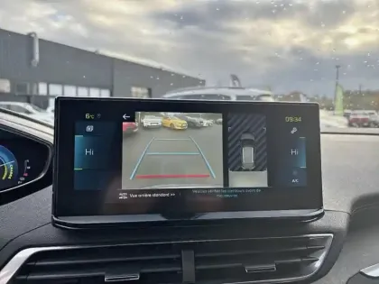 Photo 25 Peugeot 3008  Hybrid 225 e-EAT8 GT