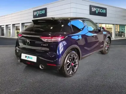 Photo 1 DS DS 3 DS3 Crossback PureTech 155 EAT8 Ines de la Fressange Paris