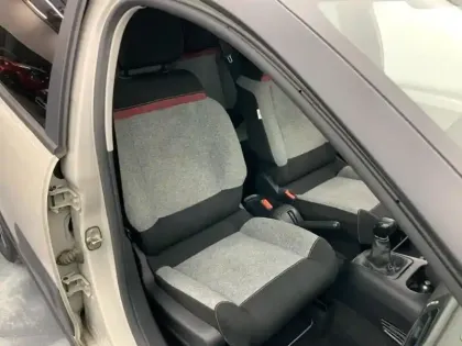 Photo 8 Citroën C3  PureTech 83 S&S BVM5 C-Series