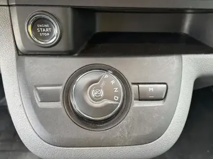 Photo 23 Citroën Jumpy  FGN M BLUEHDI 180 S&S EAT8 DRIVER