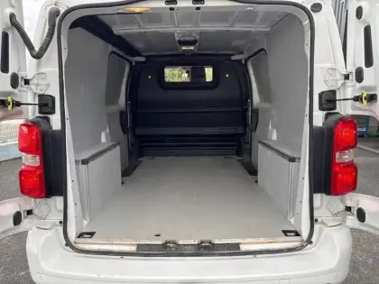 Photo 7 Citroën Jumpy  FGN M BLUEHDI 180 S&S EAT8 DRIVER