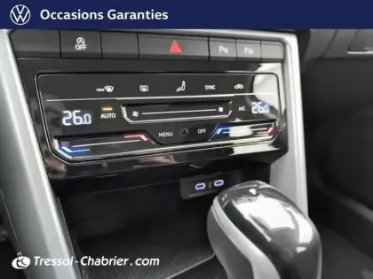 Photo 12 Volkswagen T-roc  1.5 TSI EVO 150 Start/Stop DSG7 Life Plus