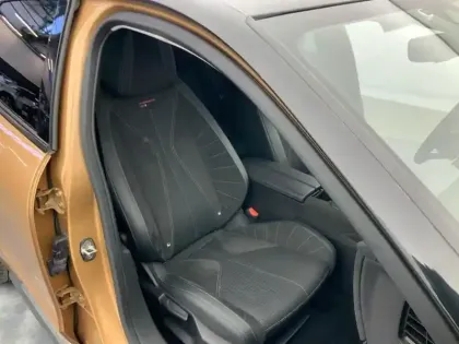 Photo 8 DS DS 4  Hybride Rechargeable 225 EAT8 Pallas Ligne Business