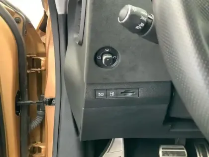 Photo 16 DS DS 4  Hybride Rechargeable 225 EAT8 Pallas Ligne Business