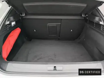 Photo 7 DS DS 4  Hybride 145 e-DCT6 Etoile - Alcantara