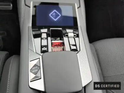 Photo 23 DS DS 4  Hybride 145 e-DCT6 Etoile - Alcantara