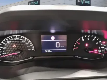 Photo 20 Peugeot 208  100 S&S BVM6 Business