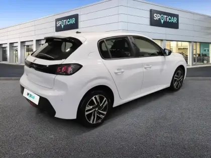 Photo 27 Peugeot 208  100 S&S BVM6 Business