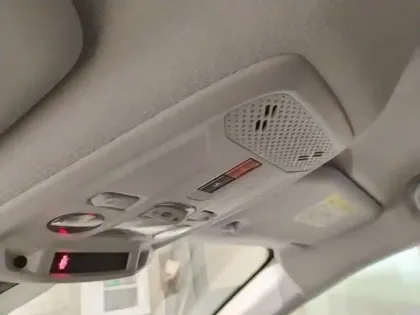 Photo 24 Peugeot 208  100 S&S BVM6 Business