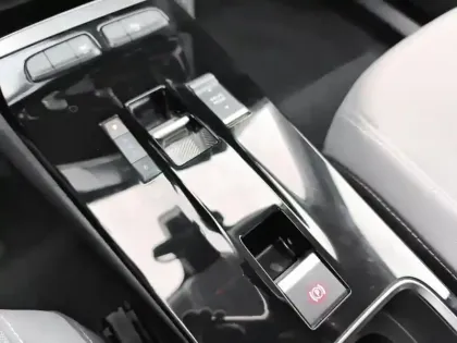 Photo 23 Opel Mokka  Electrique 136 ch & Batterie 50 kWh Elegance