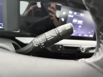 Photo 16 Opel Mokka  Electrique 136 ch & Batterie 50 kWh Elegance