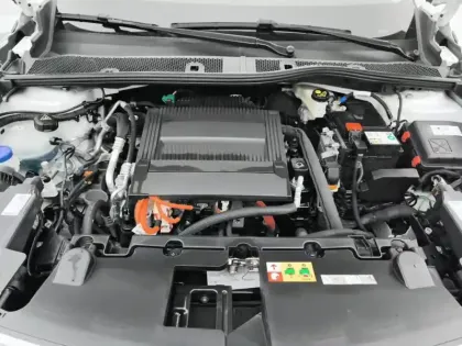 Photo 6 Opel Mokka  Electrique 136 ch & Batterie 50 kWh Elegance
