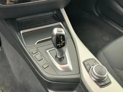 Photo 23 BMW Serie 1 118d 150 ch BVA8 Lounge