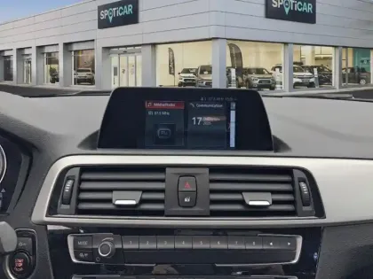 Photo 10 BMW Serie 1 118d 150 ch BVA8 Lounge