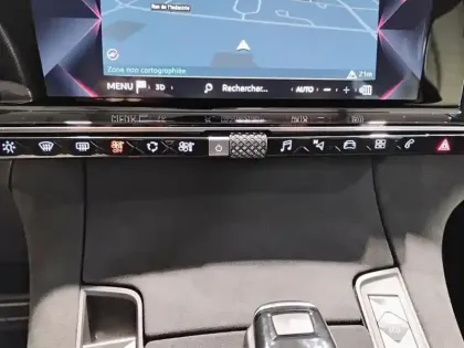 Photo 12 DS DS 7 DS7 Crossback BlueHDi 130 EAT8 Performance Line+