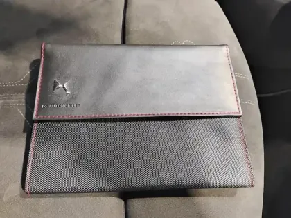 Photo 15 DS DS 7 DS7 Crossback BlueHDi 130 EAT8 Performance Line+