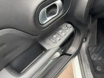 Photo 19 Citroën C5 aircross  PureTech 130 S&S BVM6 C-Series