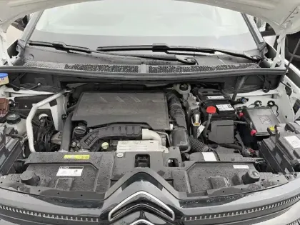 Photo 6 Citroën C5 aircross  PureTech 130 S&S BVM6 C-Series