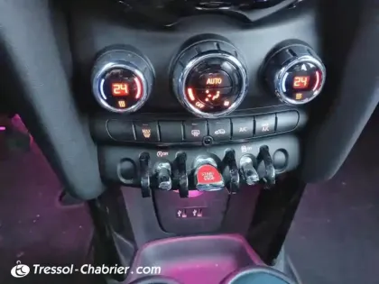 Photo 21 Mini Mini Hatch 3 Portes Cooper 136 ch Edition Heddon Street