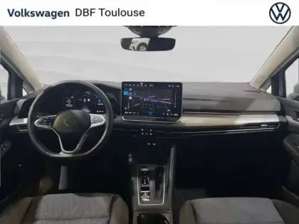 Photo 8 Volkswagen Golf 1.5 eHybrid 204 DSG6 VW Edition