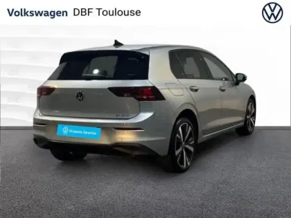 Photo 6 Volkswagen Golf 1.5 eHybrid 204 DSG6 VW Edition