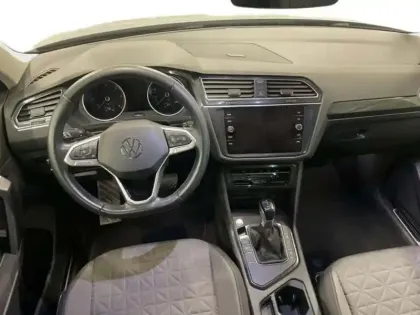 Photo 8 Volkswagen Tiguan 2.0 TDI 150ch DSG7 Life Plus