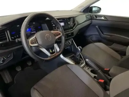 Photo 9 Volkswagen Polo 1.0 TSI 95 S&S BVM5 VW Edition