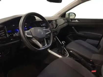 Photo 9 Volkswagen Taigo 1.0 TSI 95 BVM5 Life Business