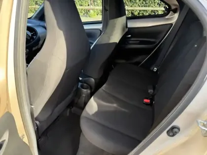 Photo 25 Toyota Aygo 1.0 VVT-i 72 Design Zen Radars