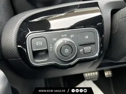 Photo 14 Mercedes Classe A 200 163ch AMG Line 7G-DCT