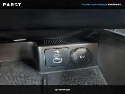 Photo 18 Ford Kuga 2.5 Duratec 190ch FHEV E85 ST-Line BVA