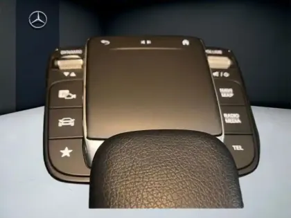 Photo 17 Mercedes CLA Coupé 250 e AMG Line