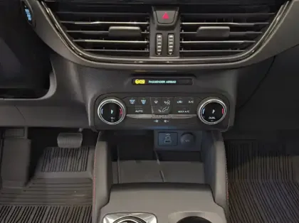 Photo 4 Ford Kuga 2.5 Duratec 190ch FHEV ST-Line X BVA i-AWD